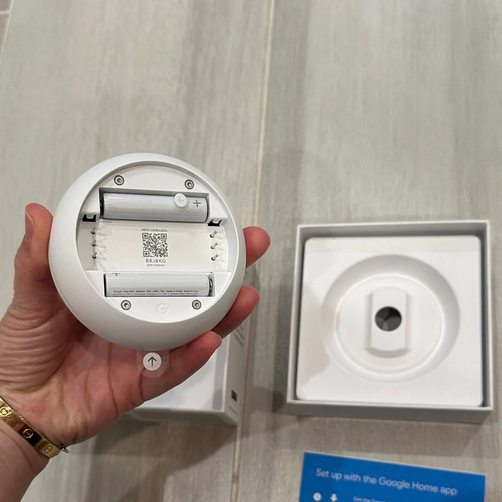 New Google Nest Smart Thermostat in Snow White - Picture 5 of 5